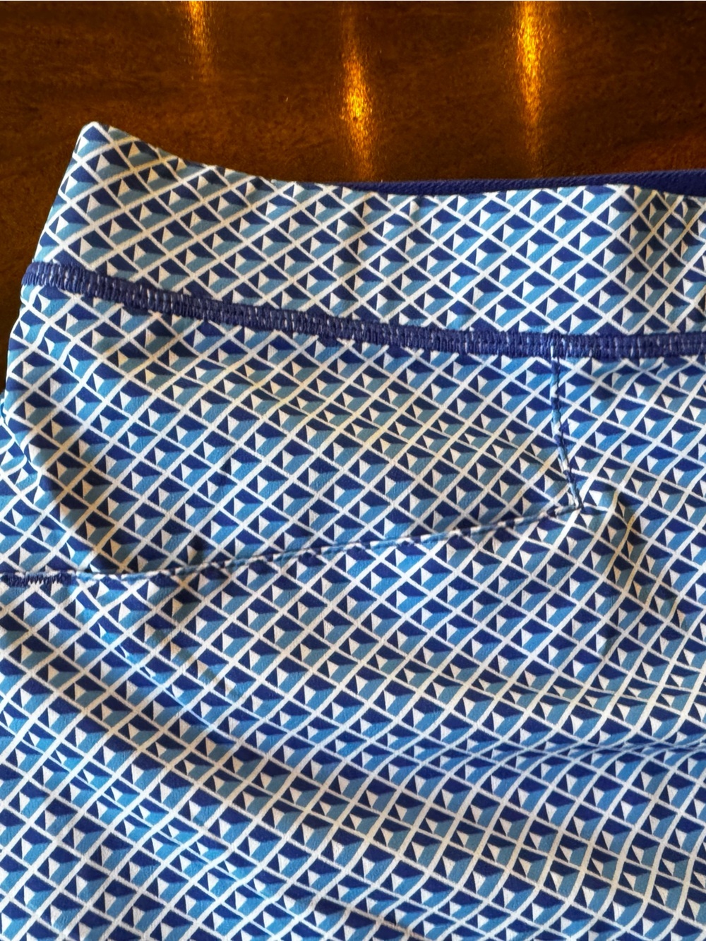 RLX Ralph Lauren Women’s Pleated Back Golf Skort Geo Abstract Multi Blue Size M - Picture 3 of 10